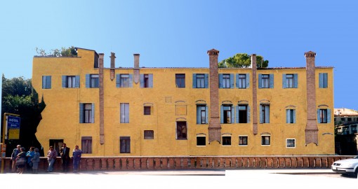 Restauro della facciata nord Palazzetto Palla Strozzi a Padova